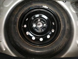 Used 2012 Maruti Suzuki Ritz [2009-2012] VXI Petrol Manual tyres SPARE TYRE VIEW