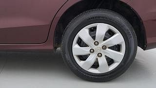 Used 2014 Honda Mobilio [2014-2017] S Diesel Diesel Manual tyres LEFT REAR TYRE RIM VIEW
