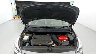 Used 2017 Hyundai Fluidic Verna 4S [2015-2017] 1.6 CRDi SX (O) AT Diesel Automatic engine ENGINE & BONNET OPEN FRONT VIEW