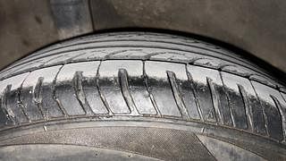 Used 2016 honda Jazz VX Petrol Manual tyres RIGHT REAR TYRE TREAD VIEW