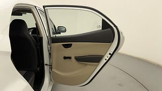 Used 2015 Hyundai Eon [2011-2018] Magna Petrol Manual interior RIGHT REAR DOOR OPEN VIEW