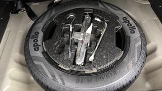Used 2018 Maruti Suzuki Vitara Brezza [2016-2020] ZDi Diesel Manual tyres SPARE TYRE VIEW