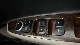 Used 2014 Hyundai Grand i10 [2013-2017] Magna 1.2 Kappa VTVT Petrol Manual top_features Power windows