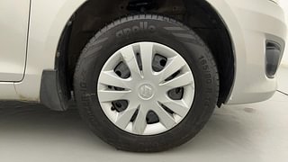 Used 2014 Maruti Suzuki Swift Dzire VXI Petrol Manual tyres RIGHT FRONT TYRE RIM VIEW