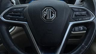 Used 2021 MG Motors Hector 2.0 Sharp Diesel Manual top_features Airbags