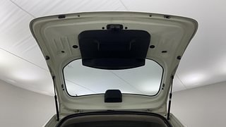 Used 2014 Renault Duster [2012-2015] 85 PS RxE Diesel Manual interior DICKY DOOR OPEN VIEW