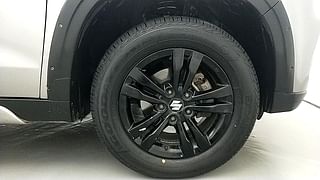 Used 2019 Maruti Suzuki Vitara Brezza [2016-2020] ZDi Diesel Manual tyres RIGHT FRONT TYRE RIM VIEW