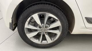 Used 2015 Hyundai Elite i20 [2014-2018] Asta 1.4 CRDI Diesel Manual tyres RIGHT REAR TYRE RIM VIEW