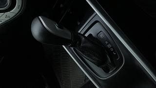 Used 2018 Maruti Suzuki Baleno [2015-2019] Zeta AT Petrol Petrol Automatic interior GEAR  KNOB VIEW