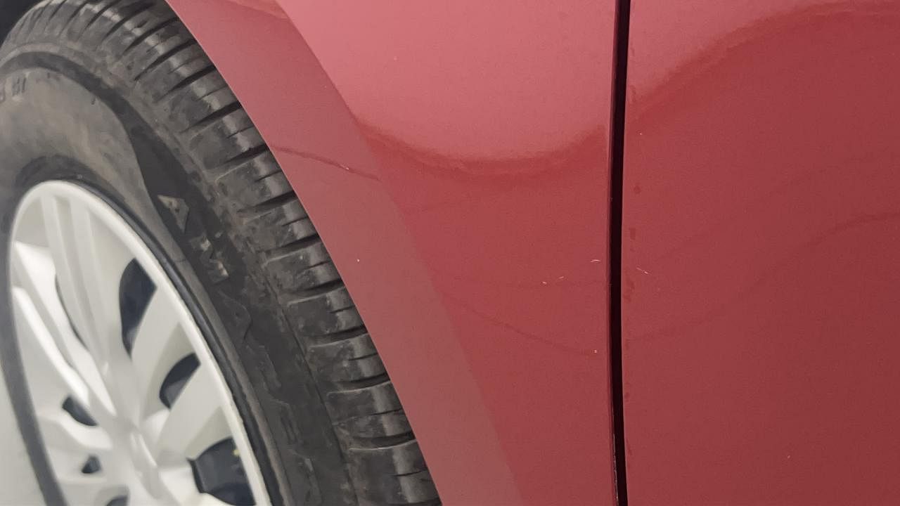 Used 2021 maruti-suzuki Dzire VXI Petrol Manual dents MINOR SCRATCH