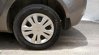 Used 2013 Maruti Suzuki Swift Dzire [2012-2017] VDI Diesel Manual tyres LEFT REAR TYRE RIM VIEW