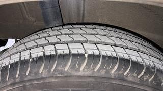 Used 2022 Maruti Suzuki Wagon R 1.2 ZXI Petrol Manual tyres RIGHT REAR TYRE TREAD VIEW