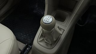 Used 2012 Maruti Suzuki Ertiga [2012-2015] ZXi Petrol Manual interior GEAR  KNOB VIEW