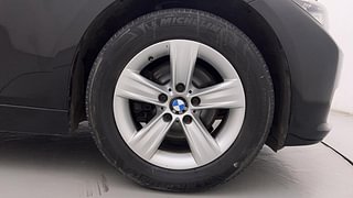 Used 2015 BMW 3 Series [2012-2015] 320d Prestige Diesel Automatic tyres RIGHT FRONT TYRE RIM VIEW