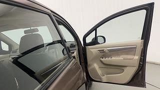 Used 2014 Maruti Suzuki Ertiga [2012-2015] VDi Diesel Manual interior RIGHT FRONT DOOR OPEN VIEW