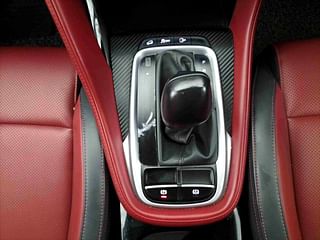 Used 2022 MG Motors Astor Savvy CVT S Red Petrol Automatic interior GEAR  KNOB VIEW