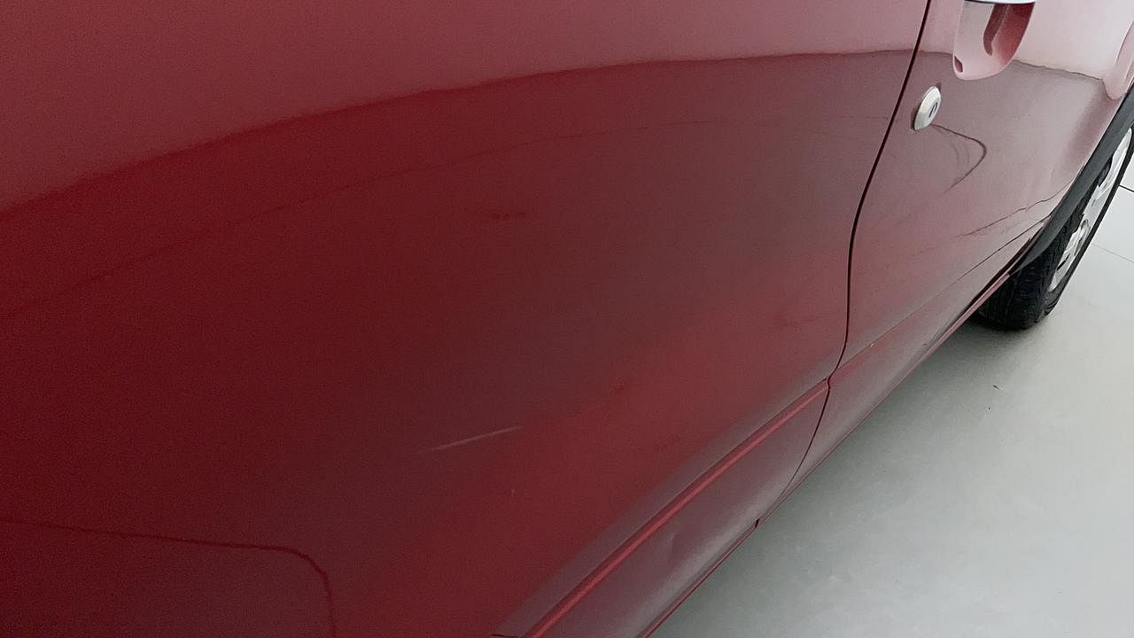 Used 2017 Renault Kwid [2015-2019] RXL Petrol Manual dents MINOR DENT