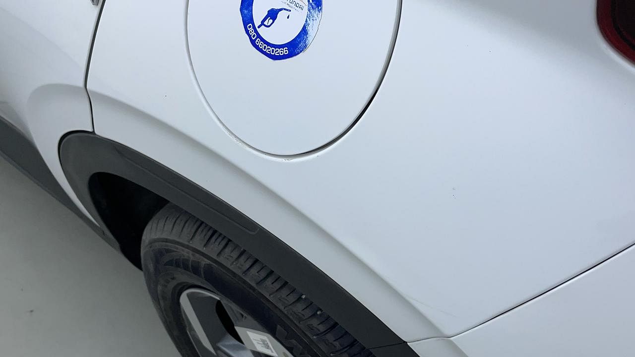 Used 2021 Hyundai Venue [2019-2022] SX 1.0  Turbo Petrol Manual dents MINOR SCRATCH