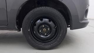 Used 2015 Maruti Suzuki Alto K10 [2014-2019] VXi Petrol Manual tyres RIGHT FRONT TYRE RIM VIEW