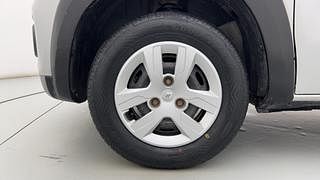 Used 2018 Renault Kwid [2015-2019] RXT Petrol Manual tyres LEFT FRONT TYRE RIM VIEW