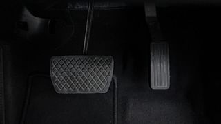Used 2019 Honda CR-V [2018-2020] 2.0 CVT Petrol Petrol Automatic interior PEDALS VIEW