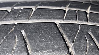 Used 2019 Hyundai Creta [2018-2020] 1.6 SX AT Diesel Automatic tyres RIGHT FRONT TYRE TREAD VIEW