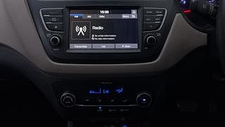 Used 2018 Hyundai Elite i20 [2018-2020] Asta CVT Petrol Automatic interior MUSIC SYSTEM & AC CONTROL VIEW