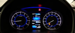 Used 2017 Maruti Suzuki Baleno [2015-2019] Alpha Petrol Petrol Manual interior CLUSTERMETER VIEW