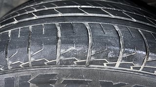 Used 2017 Hyundai Creta [2015-2018] 1.6 SX Plus Auto Diesel Automatic tyres LEFT FRONT TYRE TREAD VIEW