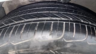 Used 2013 Hyundai Verna [2011-2015] Fluidic 1.6 VTVT SX Opt AT Petrol Automatic tyres LEFT FRONT TYRE TREAD VIEW