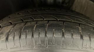 Used 2011 Volkswagen Polo [2010-2014] Highline 1.6L (P) Petrol Manual tyres LEFT FRONT TYRE TREAD VIEW