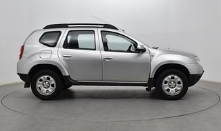 Used 2013 Renault Duster [2012-2015] RxE Petrol Petrol Manual exterior RIGHT SIDE VIEW