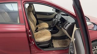 Used 2011 Hyundai i20 [2008-2012] Magna 1.2 Petrol Manual interior RIGHT SIDE FRONT DOOR CABIN VIEW