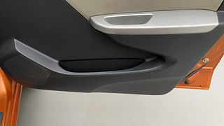 Used 2015 Maruti Suzuki Alto K10 [2014-2019] VXi Petrol Manual top_features Door pockets