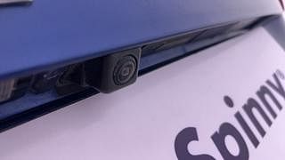 Used 2020 Renault Triber RXZ AMT Petrol Automatic top_features Rear camera
