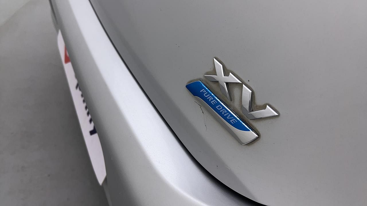Used 2014 Nissan Micra [2013-2020] XV Petrol Petrol Manual dents MINOR DENT