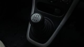 Used 2014 Maruti Suzuki Ritz [2012-2017] Vdi Diesel Manual interior GEAR  KNOB VIEW