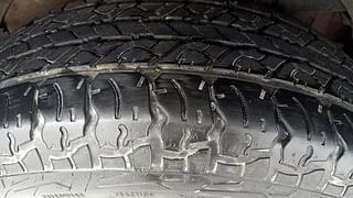 Used 2016 Mahindra XUV500 [2015-2018] W6 AT Diesel Automatic tyres LEFT REAR TYRE TREAD VIEW