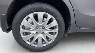 Used 2018 Maruti Suzuki Baleno [2015-2019] Zeta Petrol Petrol Manual tyres RIGHT REAR TYRE RIM VIEW