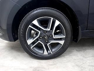 Used 2021 Tata Tiago XZA+ AMT Petrol Automatic tyres LEFT FRONT TYRE RIM VIEW