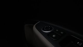 Used 2013 Hyundai Grand i10 [2013-2017] Magna 1.2 Kappa VTVT Petrol Manual top_features Adjustable ORVM