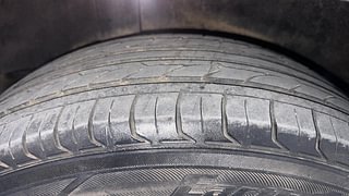 Used 2015 Honda City [2014-2017] VX Diesel Diesel Manual tyres RIGHT REAR TYRE TREAD VIEW