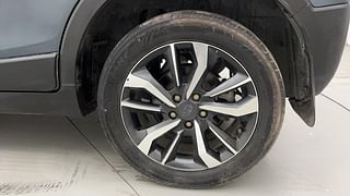Used 2019 Mahindra XUV 300 W8 AMT (O) Diesel Diesel Automatic tyres LEFT REAR TYRE RIM VIEW