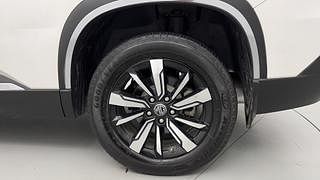 Used 2020 MG Motors Hector 1.5 Hybrid Sharp Petrol Manual tyres LEFT REAR TYRE RIM VIEW