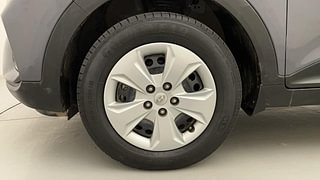 Used 2019 Hyundai Creta [2018-2020] 1.6 EX VTVT Petrol Manual tyres LEFT FRONT TYRE RIM VIEW