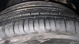 Used 2016 Tata Zest [2014-2019] XT Petrol Petrol Manual tyres RIGHT FRONT TYRE TREAD VIEW