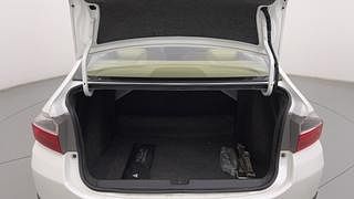 Used 2017 Honda City [2017-2020] ZX CVT Petrol Automatic interior DICKY INSIDE VIEW