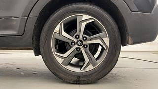 Used 2019 Hyundai Creta [2018-2020] 1.6 SX AT Diesel Automatic tyres LEFT REAR TYRE RIM VIEW