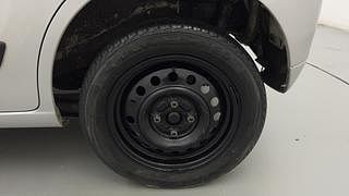 Used 2014 Maruti Suzuki Wagon R 1.0 [2010-2019] VXi Petrol Manual tyres LEFT REAR TYRE RIM VIEW