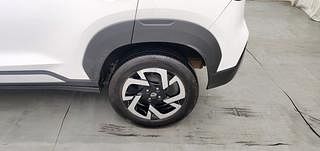 Used 2022 Nissan Magnite XV Premium Turbo CVT Petrol Automatic tyres LEFT REAR TYRE RIM VIEW